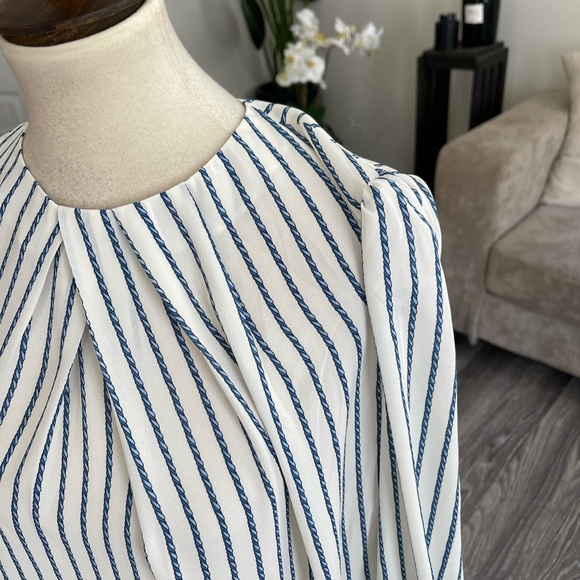 NWT $51 rope stripe pleated neck top - Picture 2 of 5